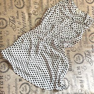 Size large Monteau, white with black polkadot dress